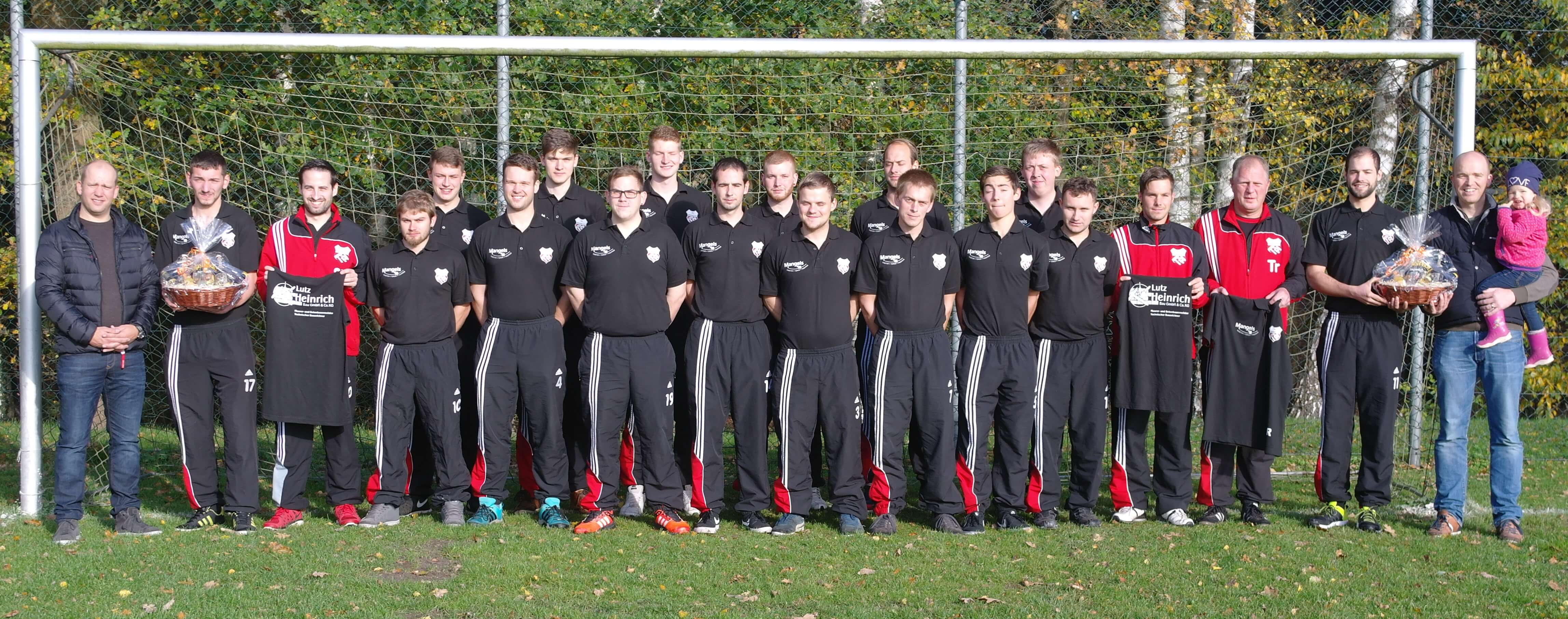 Neue Poloshirts für die II. Herren des FC Ummel